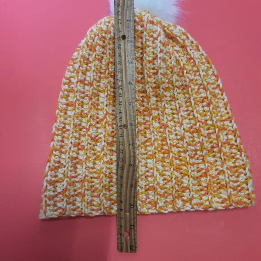 Handmade Crochet Winter Pom-Pom Beanie New - Picture 7 of 8